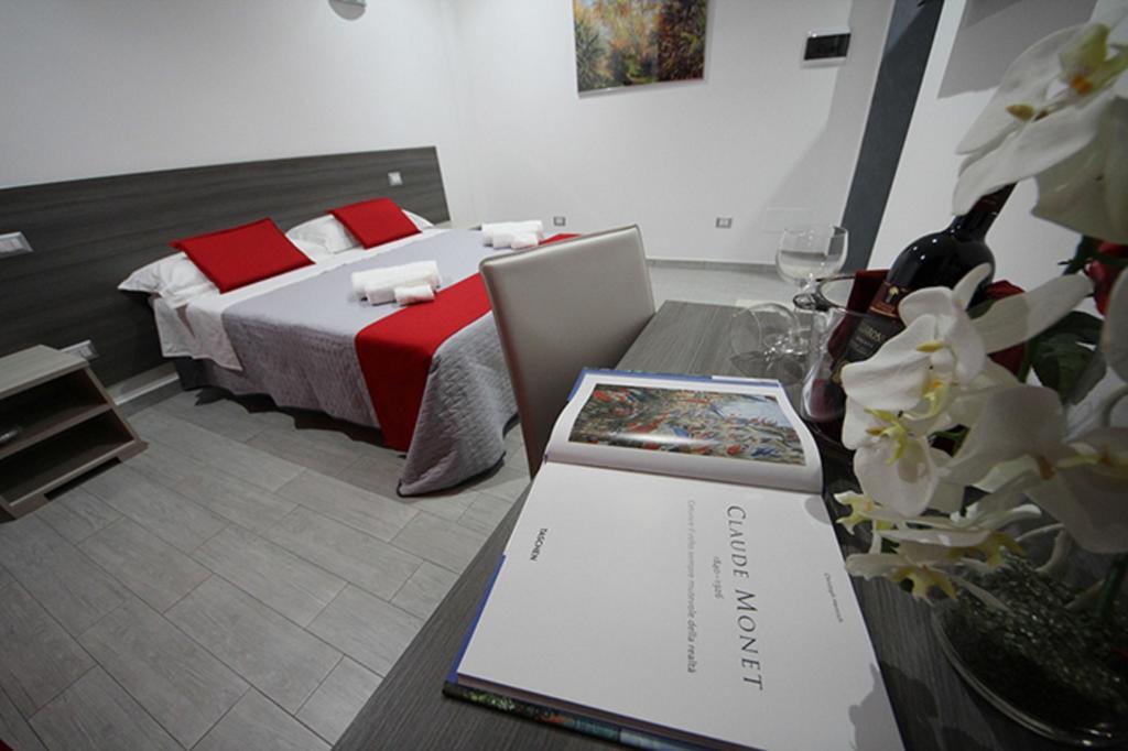 La Maison de Monet Brindisi Chambre photo